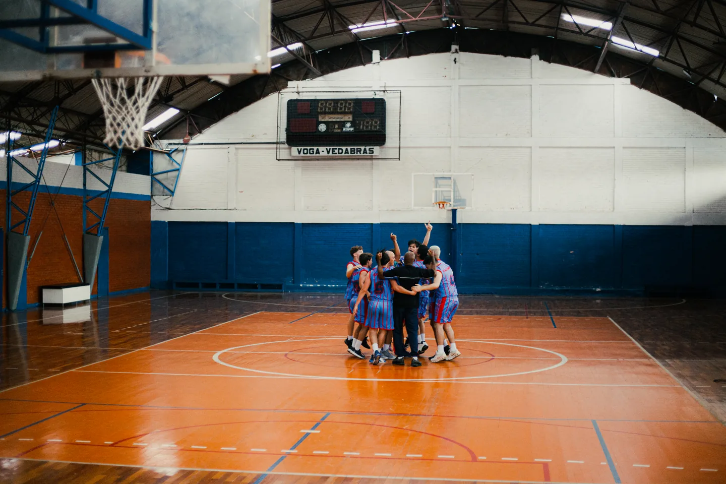 Horizonte — still 3
